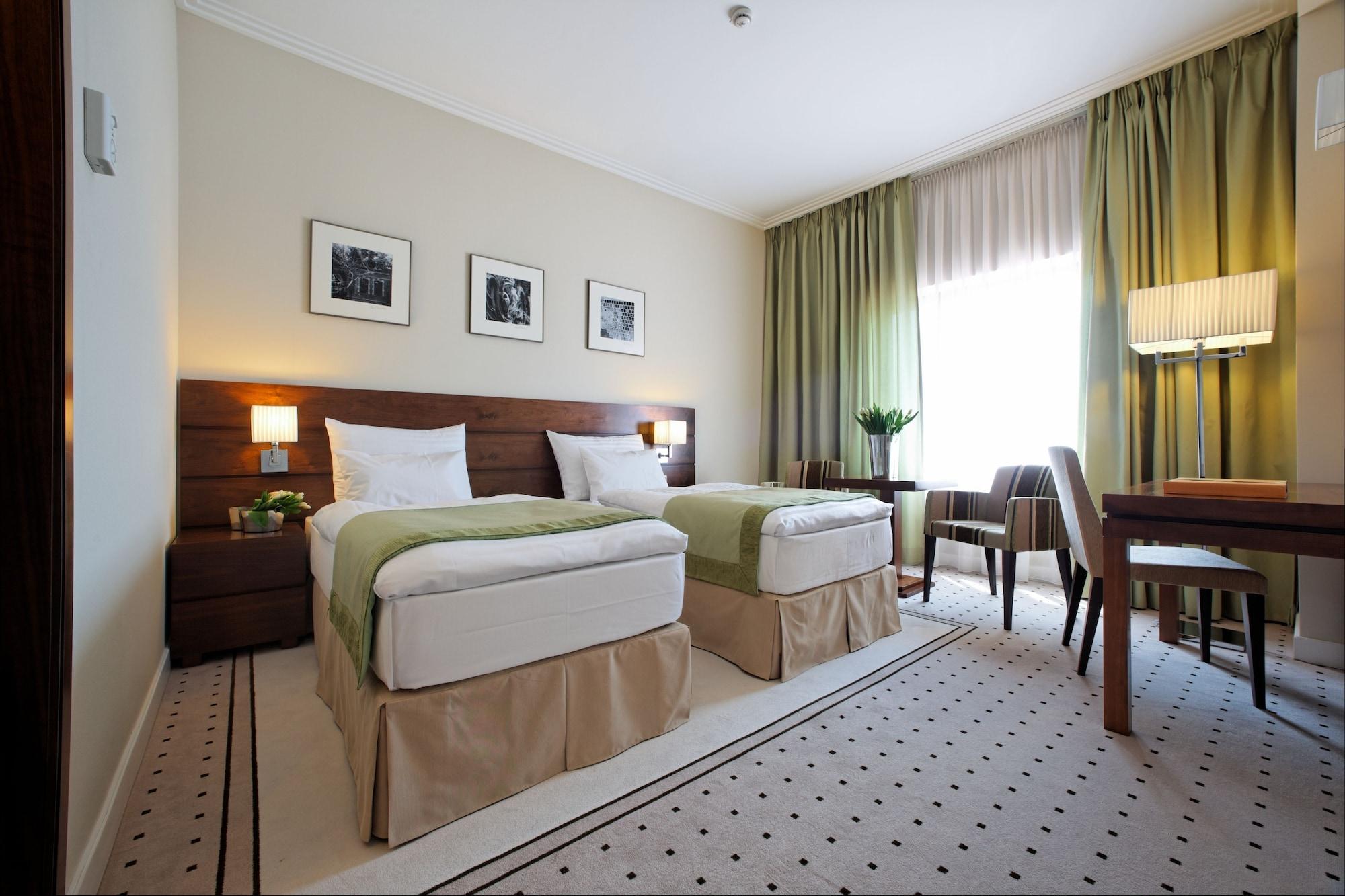 Capital Plaza Hotel Bucureşti Cameră foto